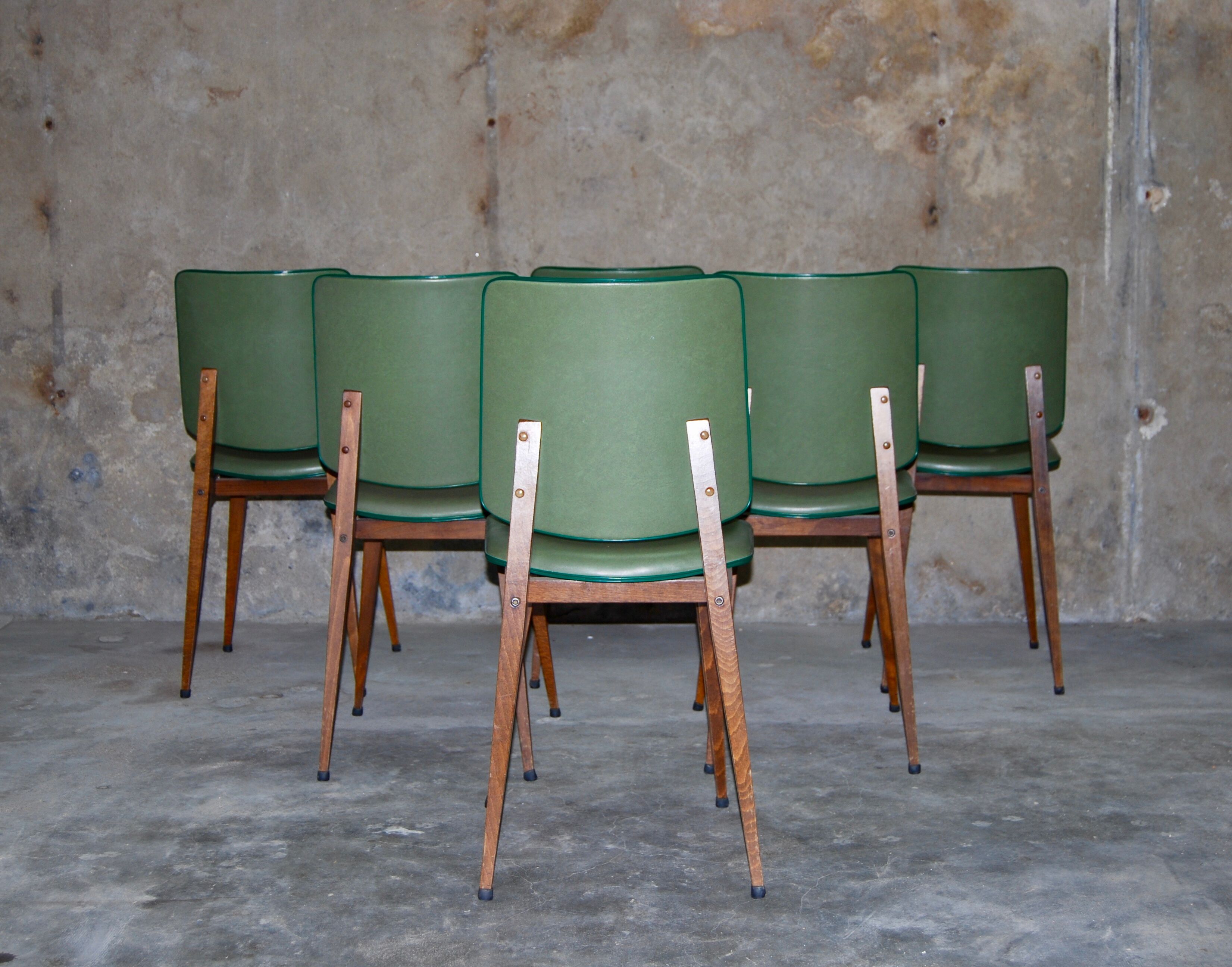 Set of 6 vintage dining room chairs in green skai