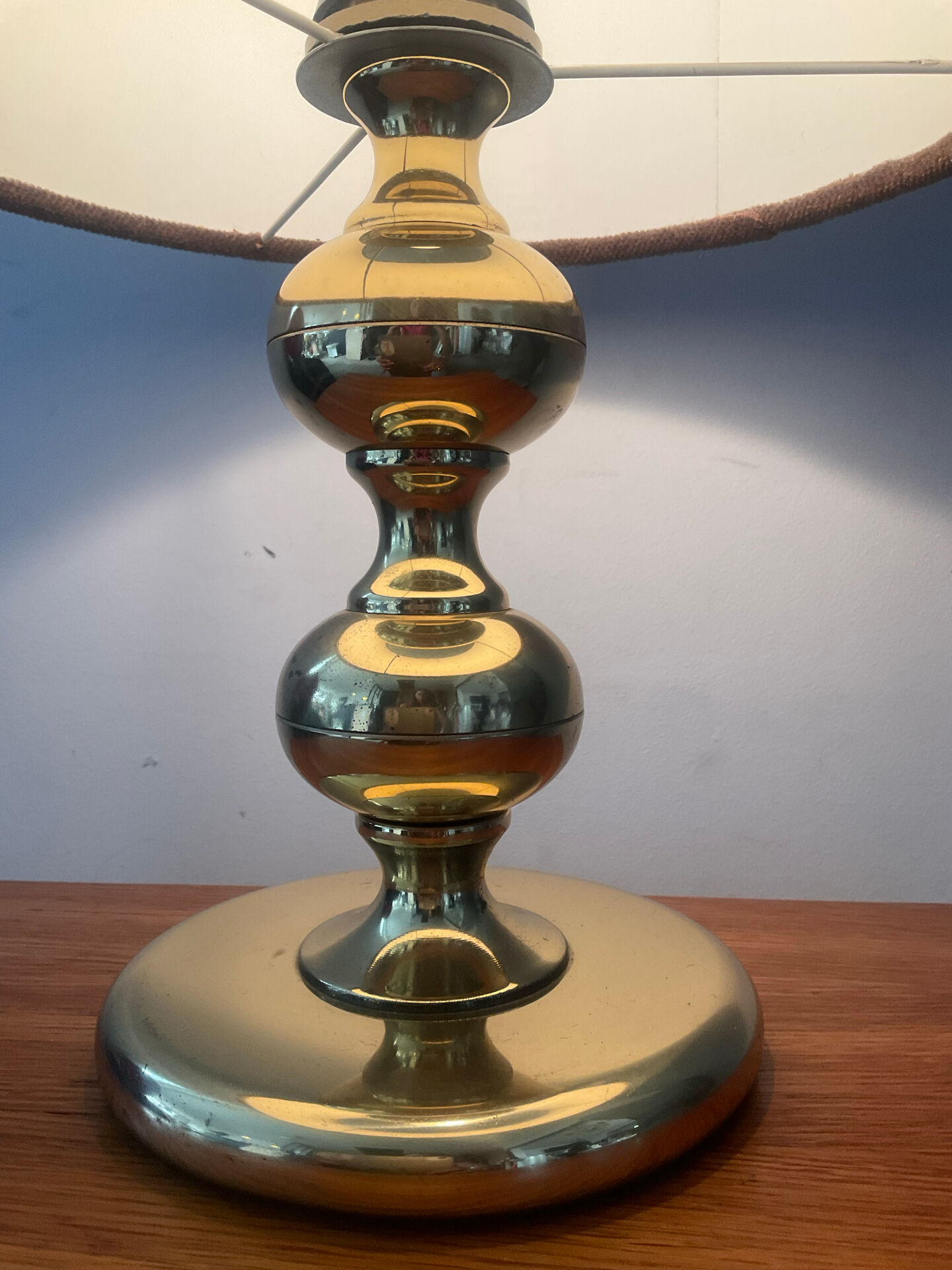 Brass lamp from the 60s-70s.