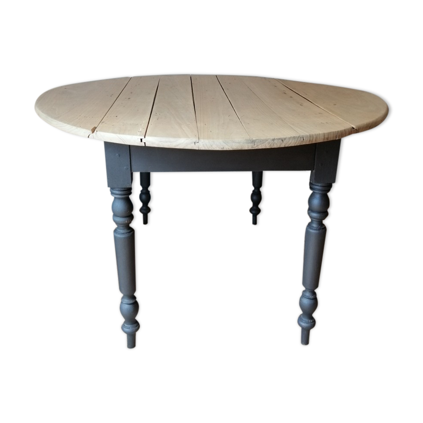 Louis Philippe style round table