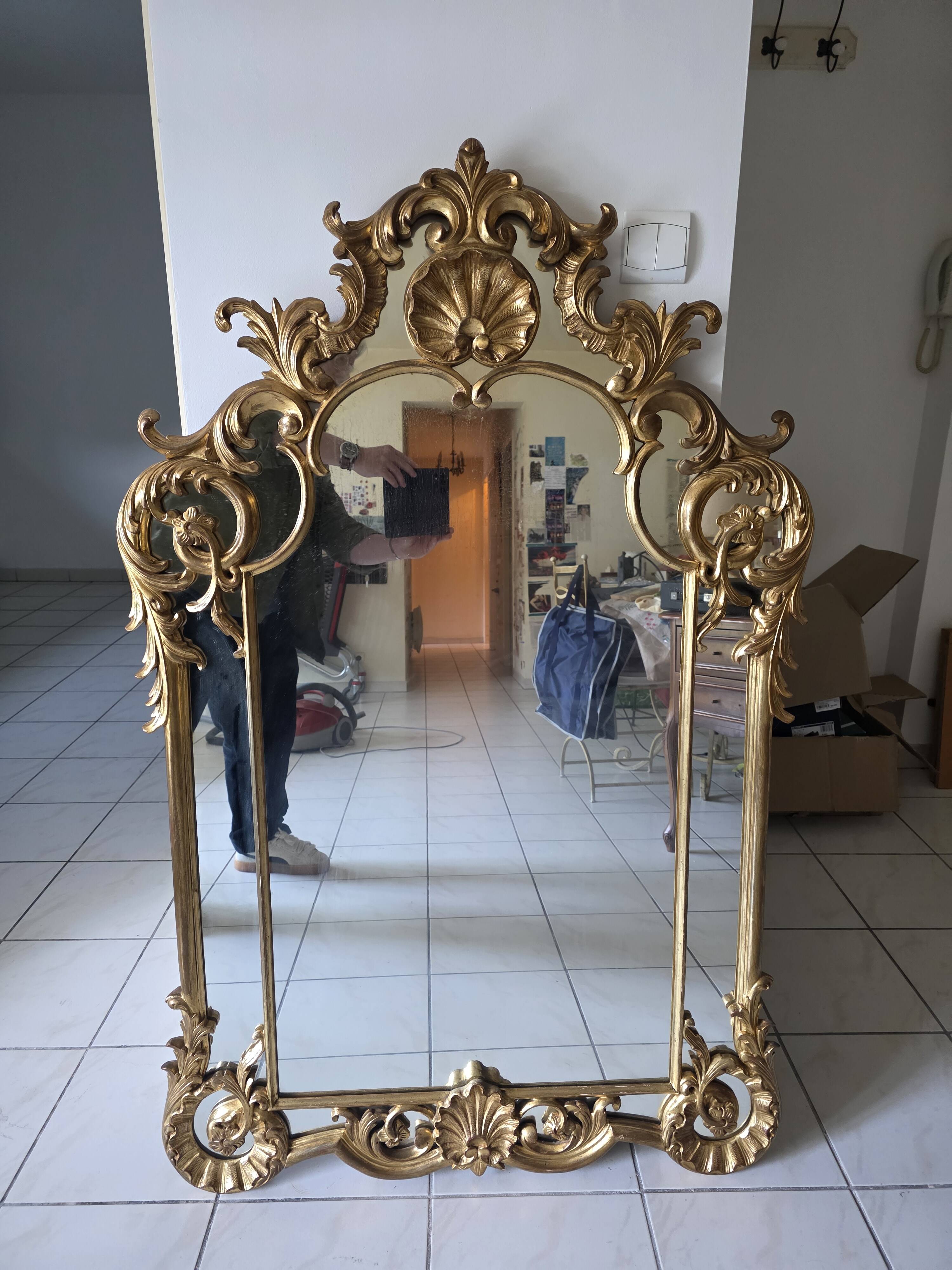 Miroir style Louis XV Rocaille