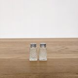 Salt and pepper shaker