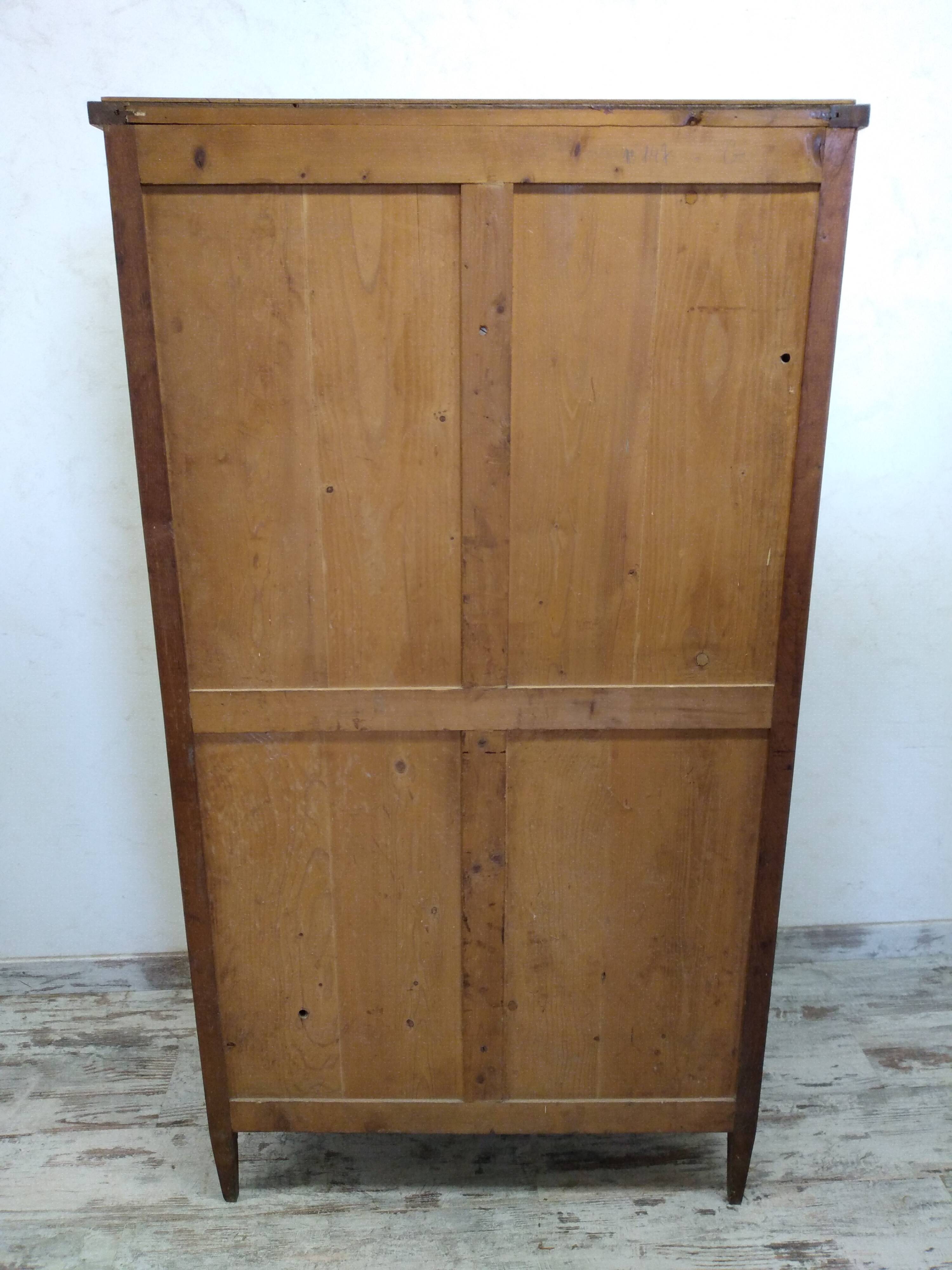 Atypical double curtain file cabinet