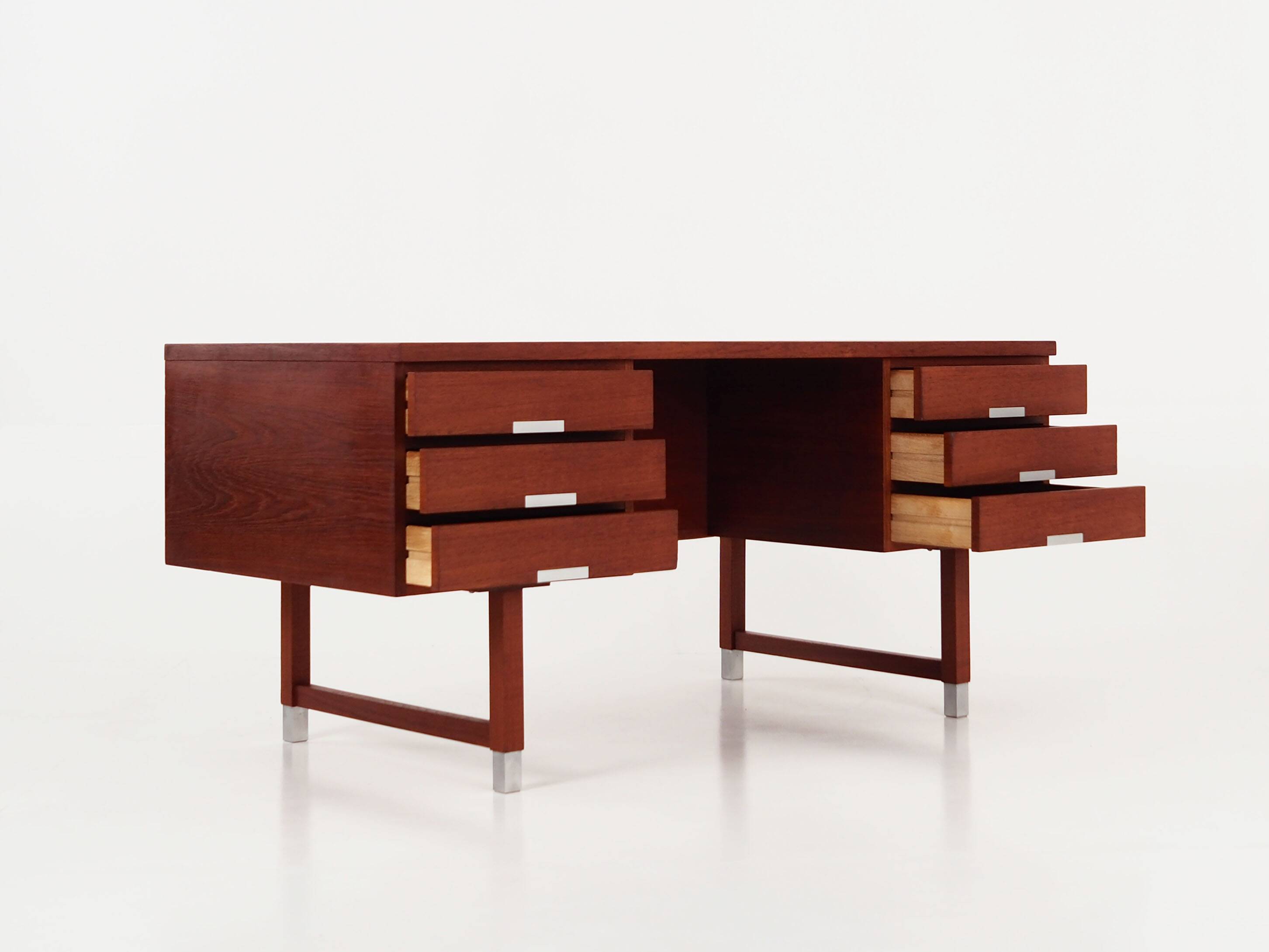 Teak desk, Danish design, 1970s, manufacturer: Eigil Petersens Møbelfabrik