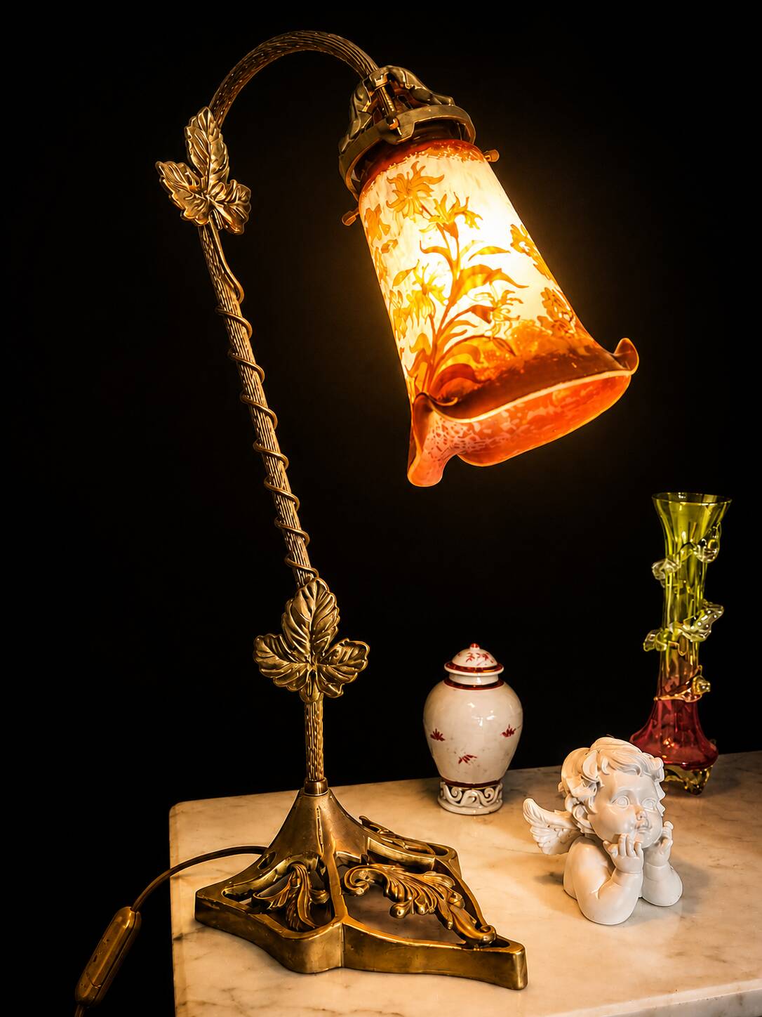 Art Nouveau lamp signed LAFLOR, marbled glass with enamel floral decoration.