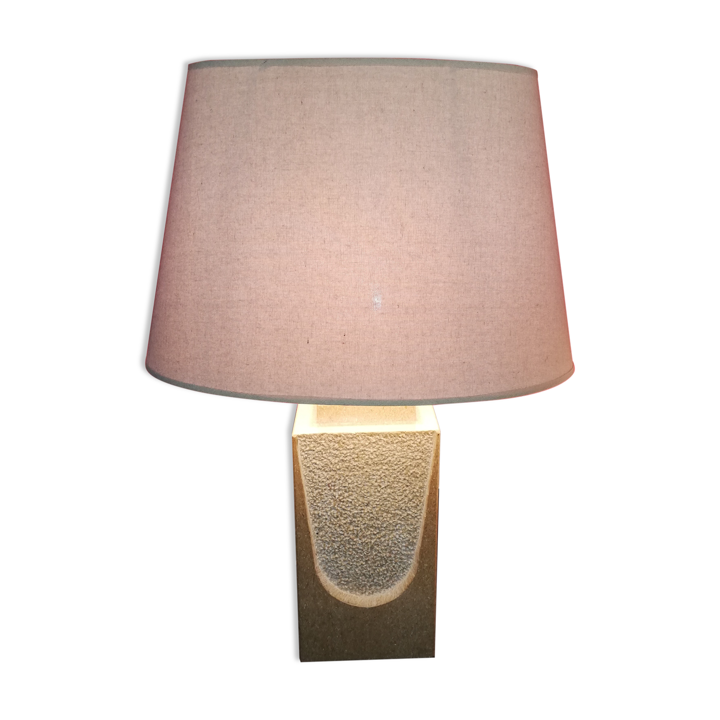 Vintage lamp in travertine