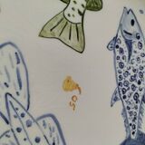 Set of two large ceramic plates – fish "head to tail" design