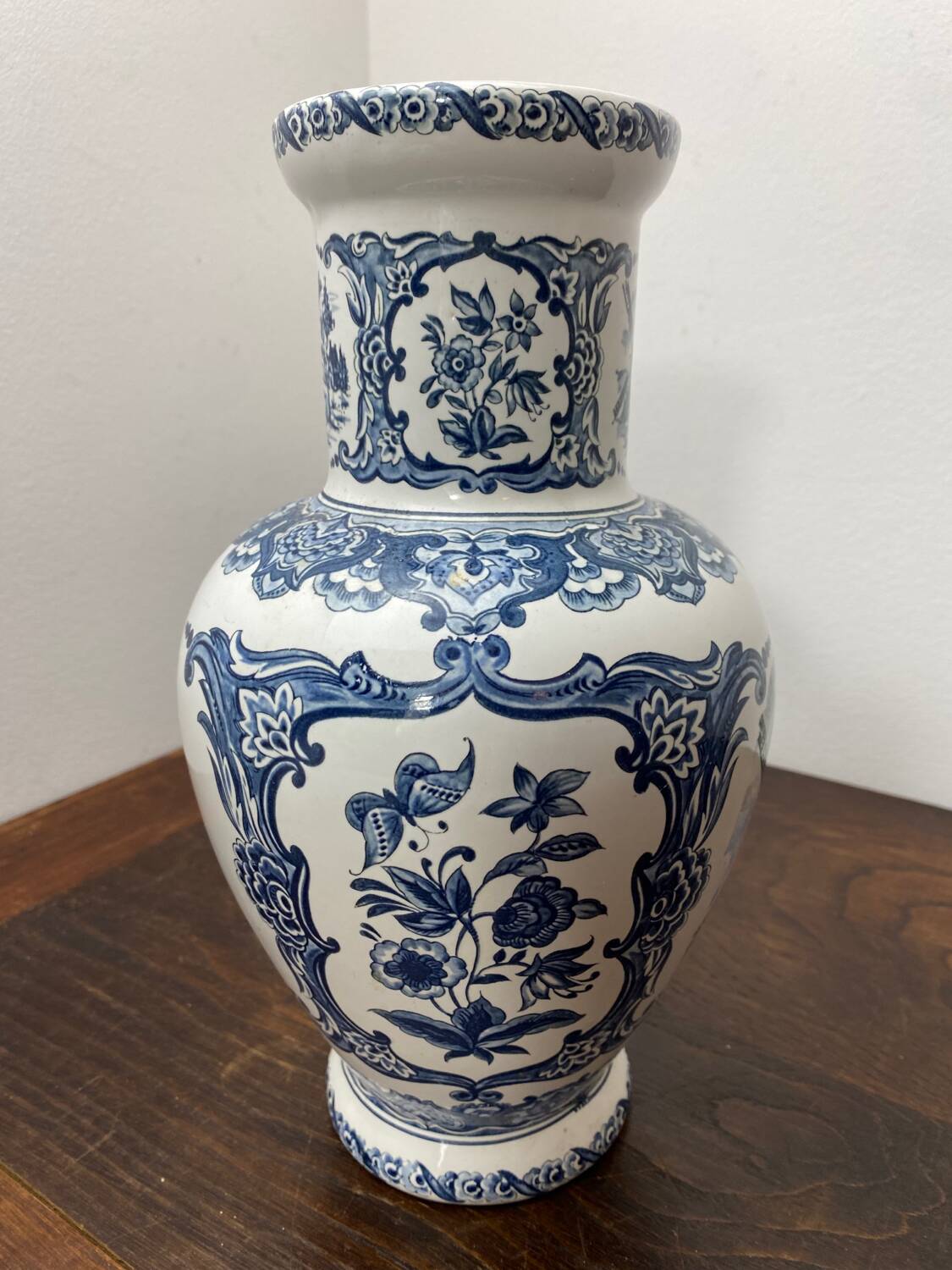 Molen ceramic vase