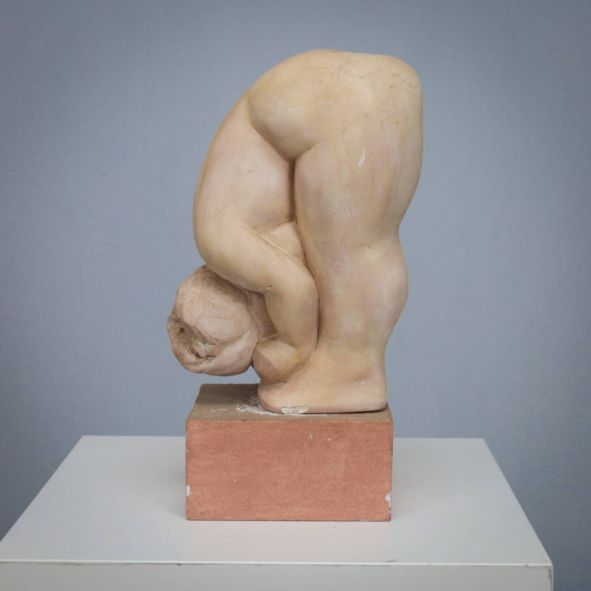 Group of four female sculptures by Francine Govers, Netherlands, 1990s