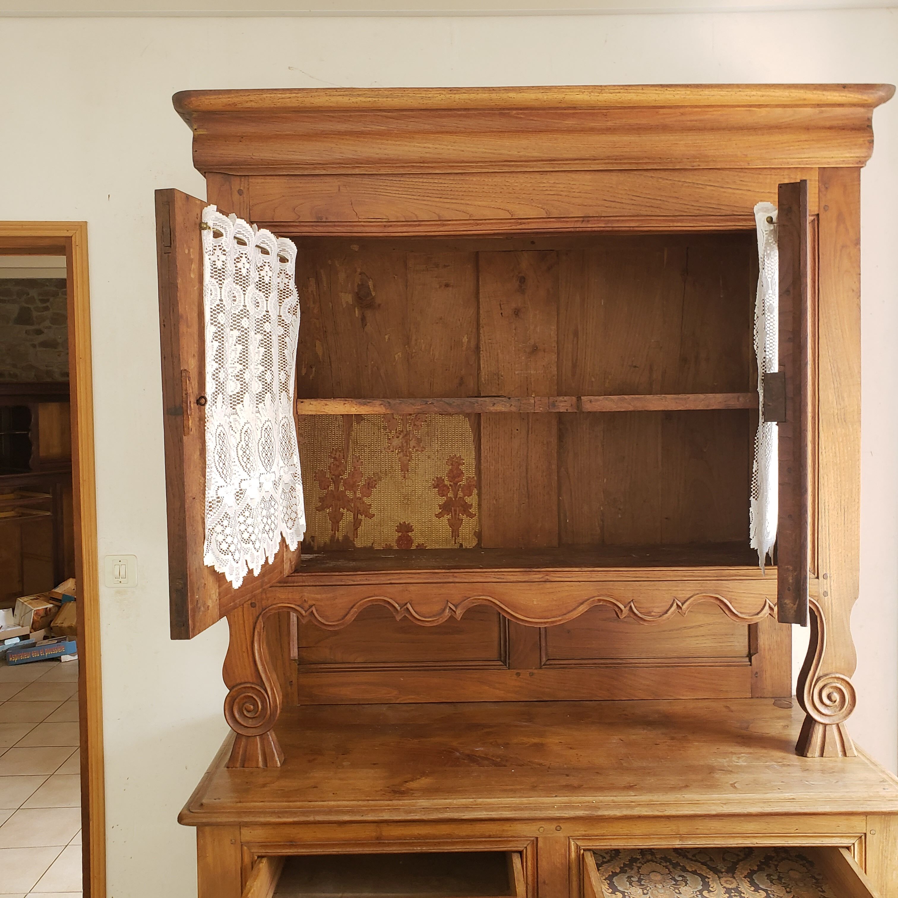 Oak dresser