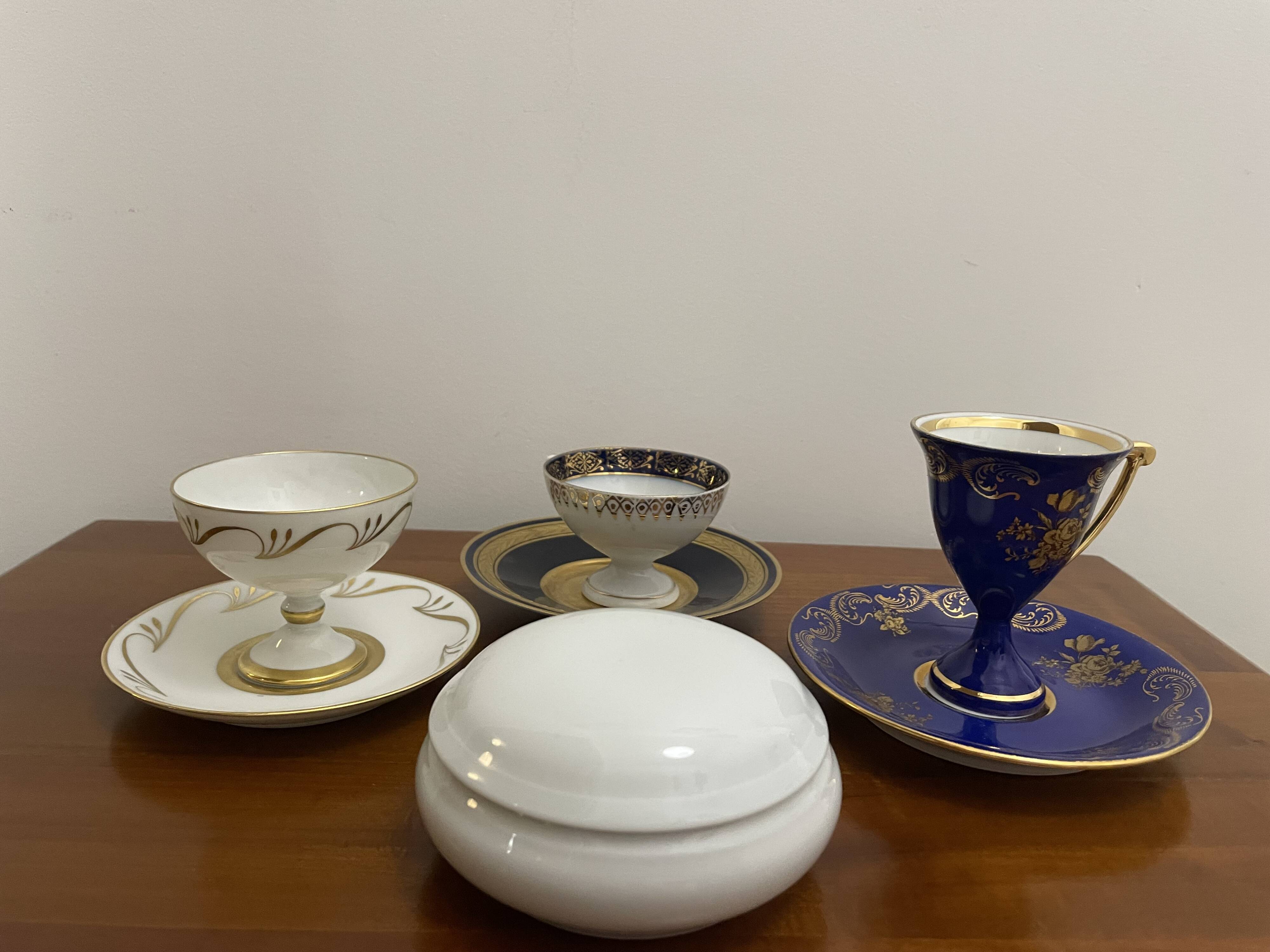 Set of 3 cups, their saucers and a sweet jar.