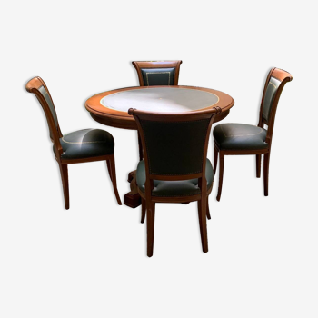 Round table type directoire green leather and its 4 chairs