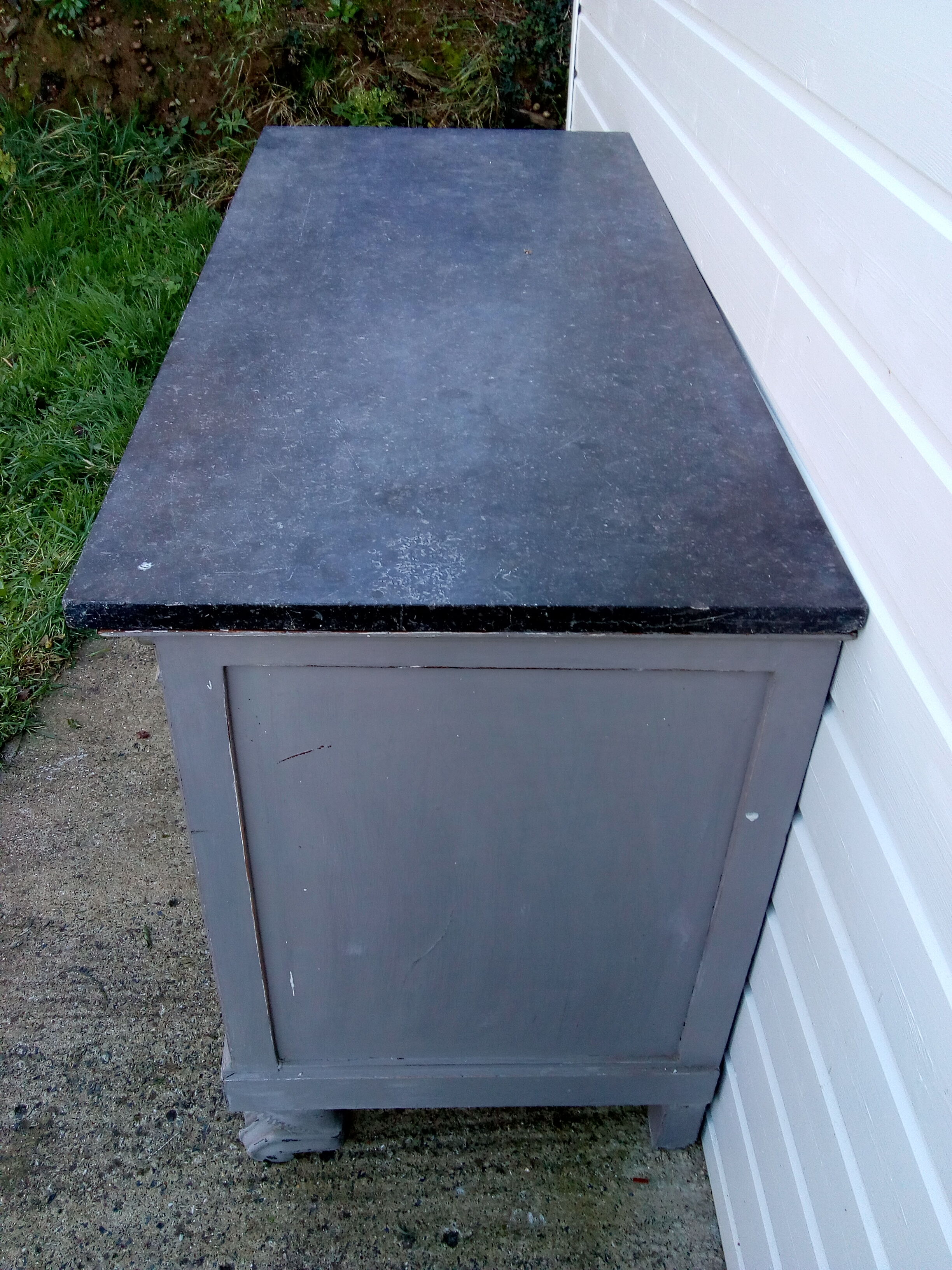 Chest of dresser Restoration Period