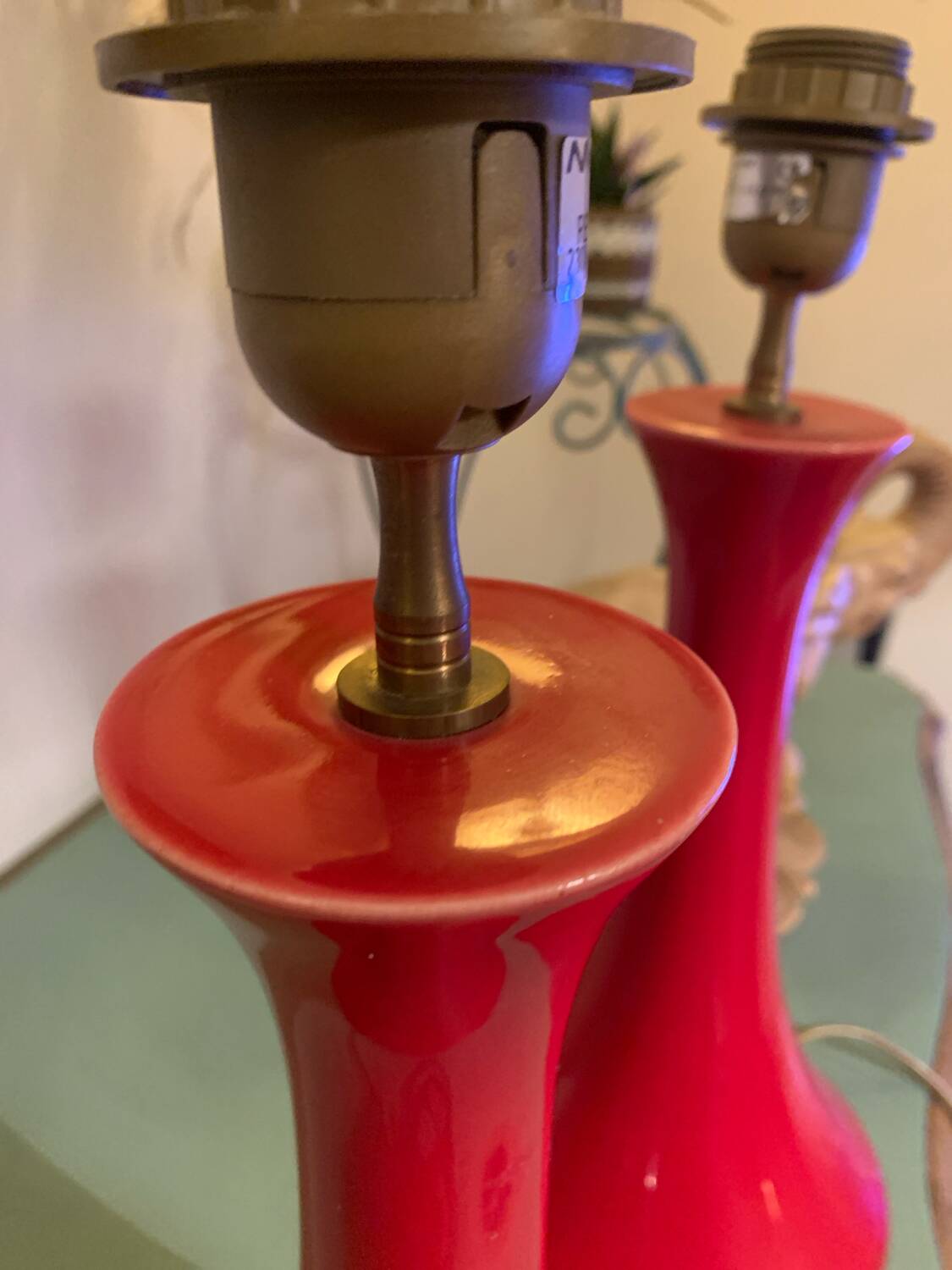 Red tam tam floor lamps