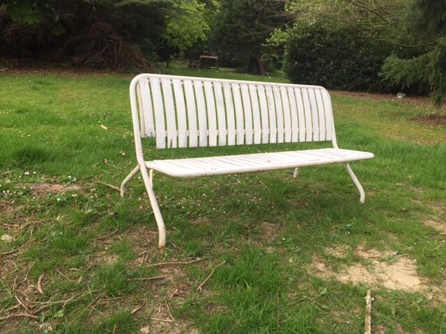 Foldable bench in metal and wood
