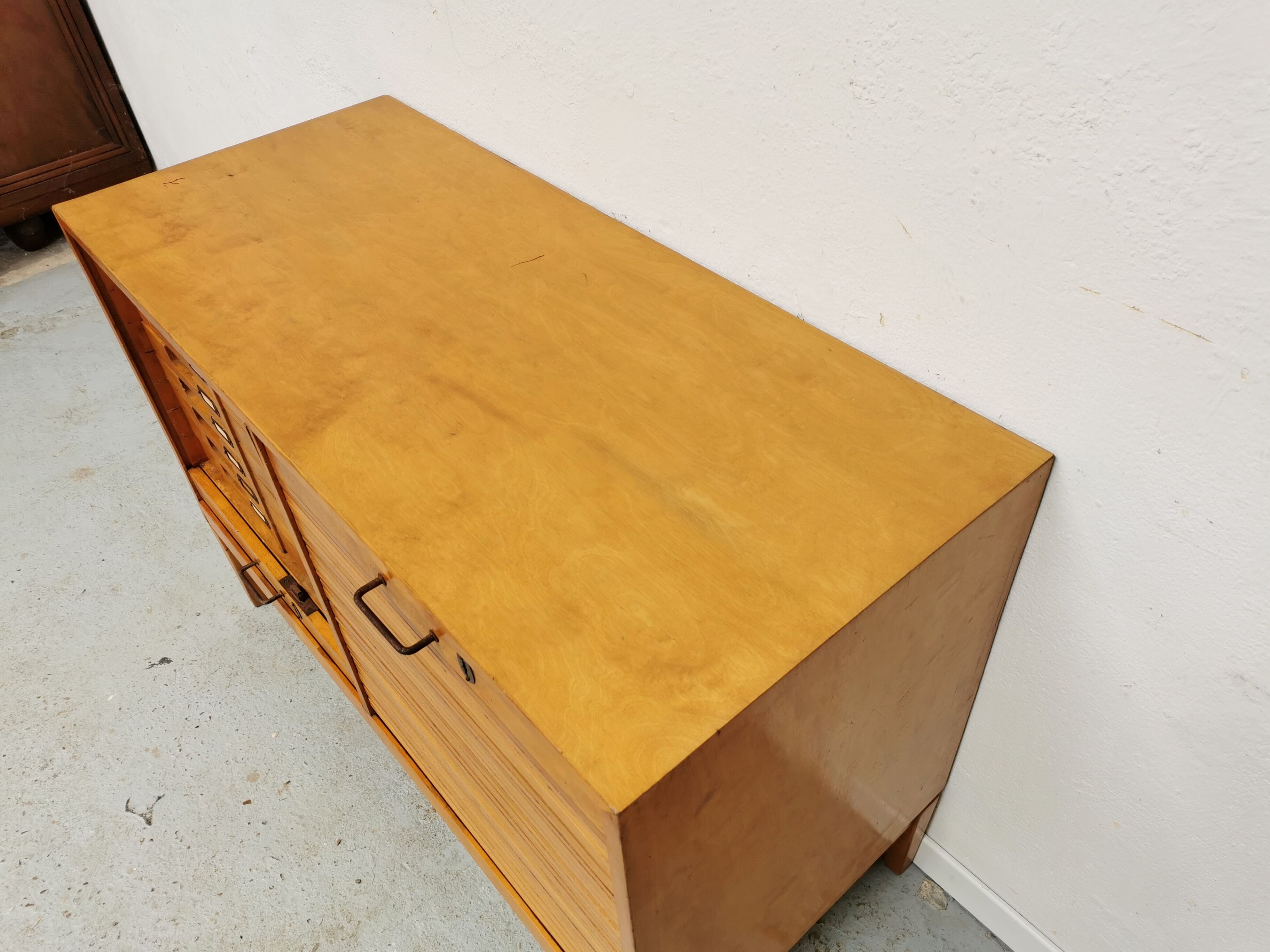 Scandinavian curtain binder NK 1948