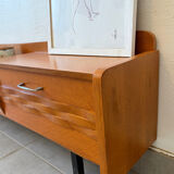 Shallow low vintage enfilade