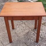 Scandinavian drawer desk