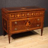 Italian inlaid chest of drawers in Louis XVI style