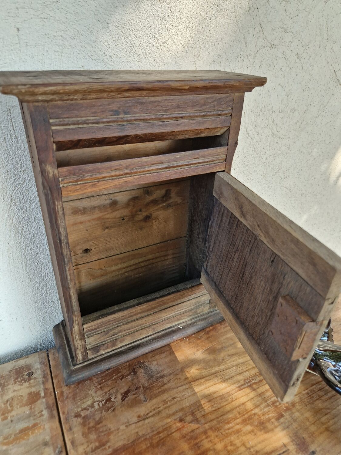 Letter box