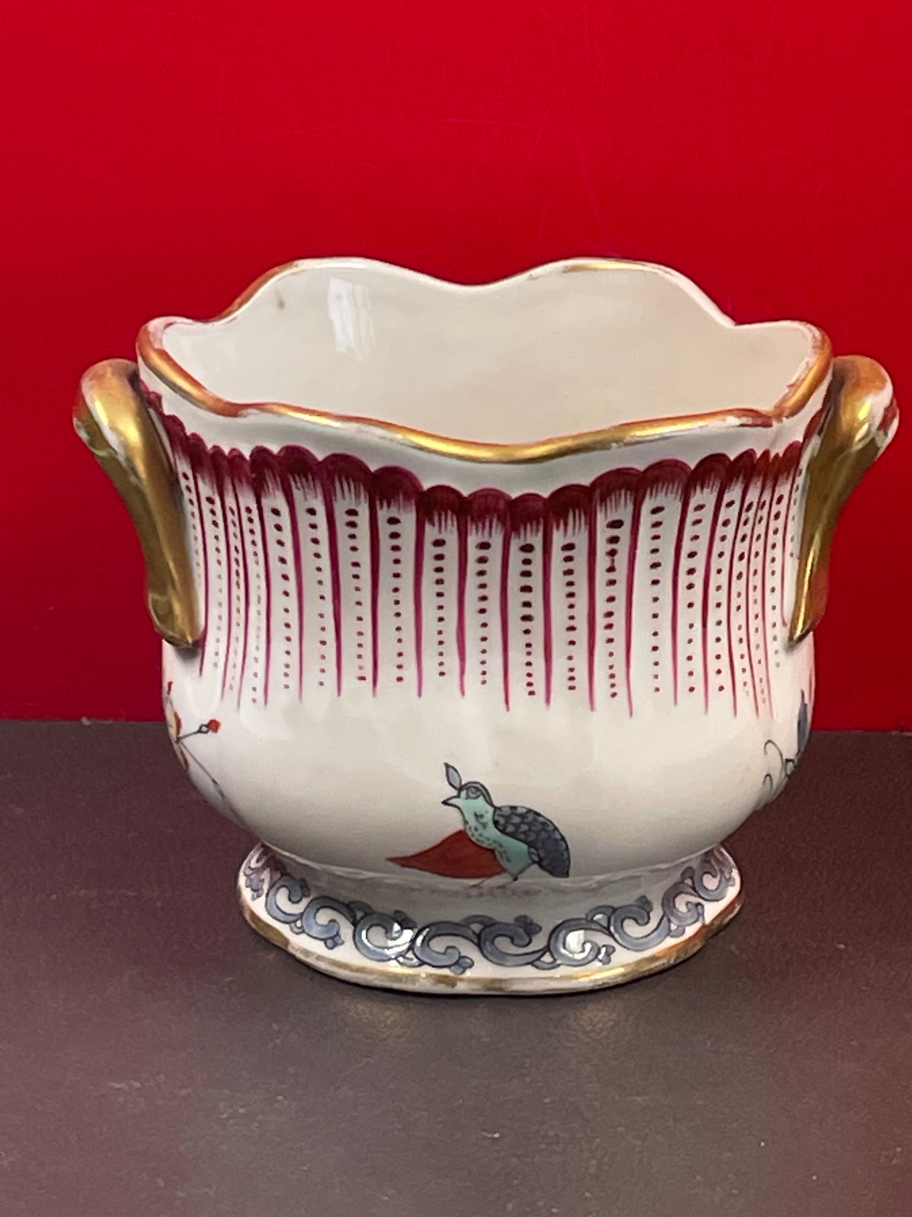 Small porcelain pot cache from Limoges Paris