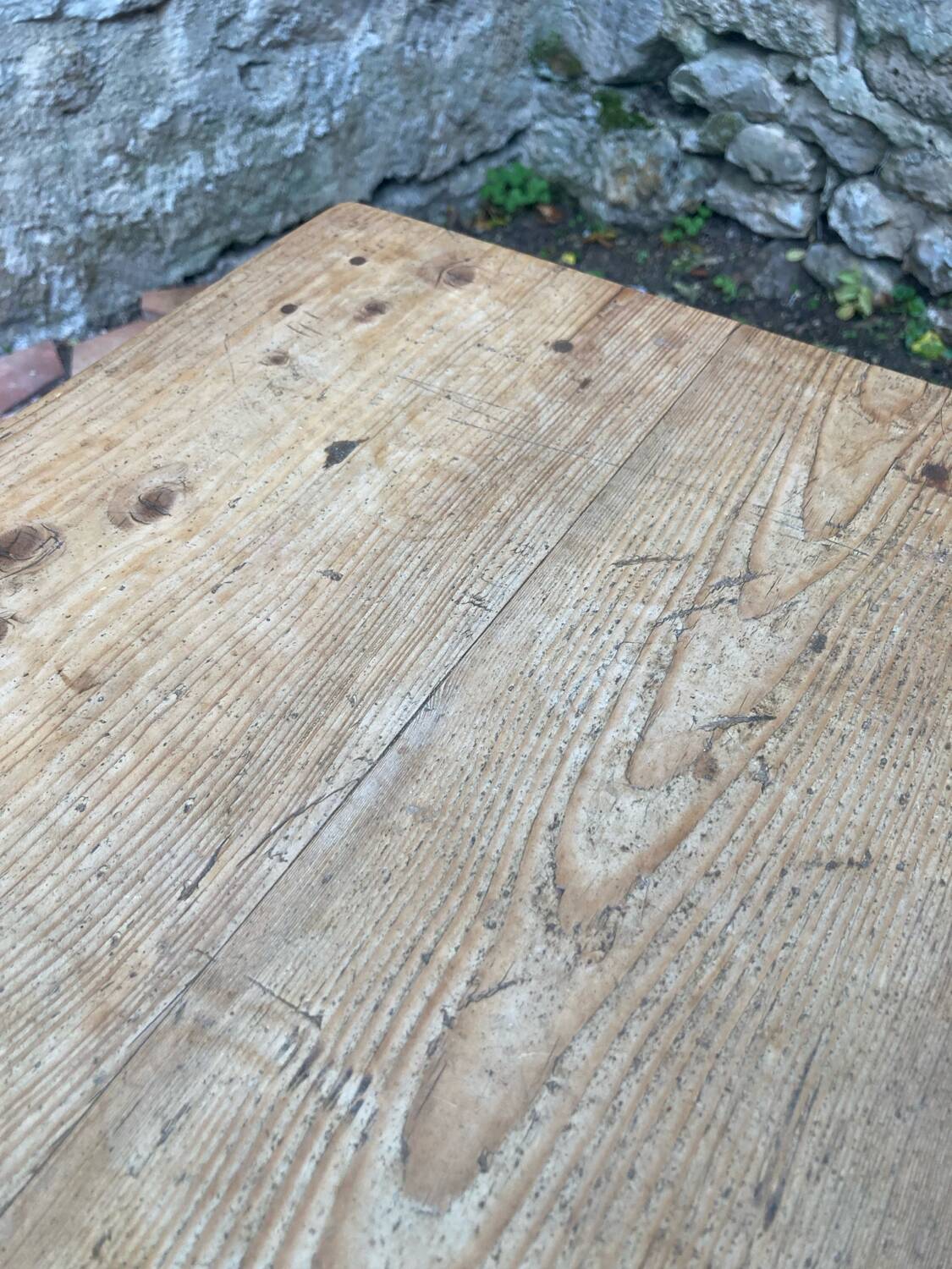 Vintage farmhouse coffee table