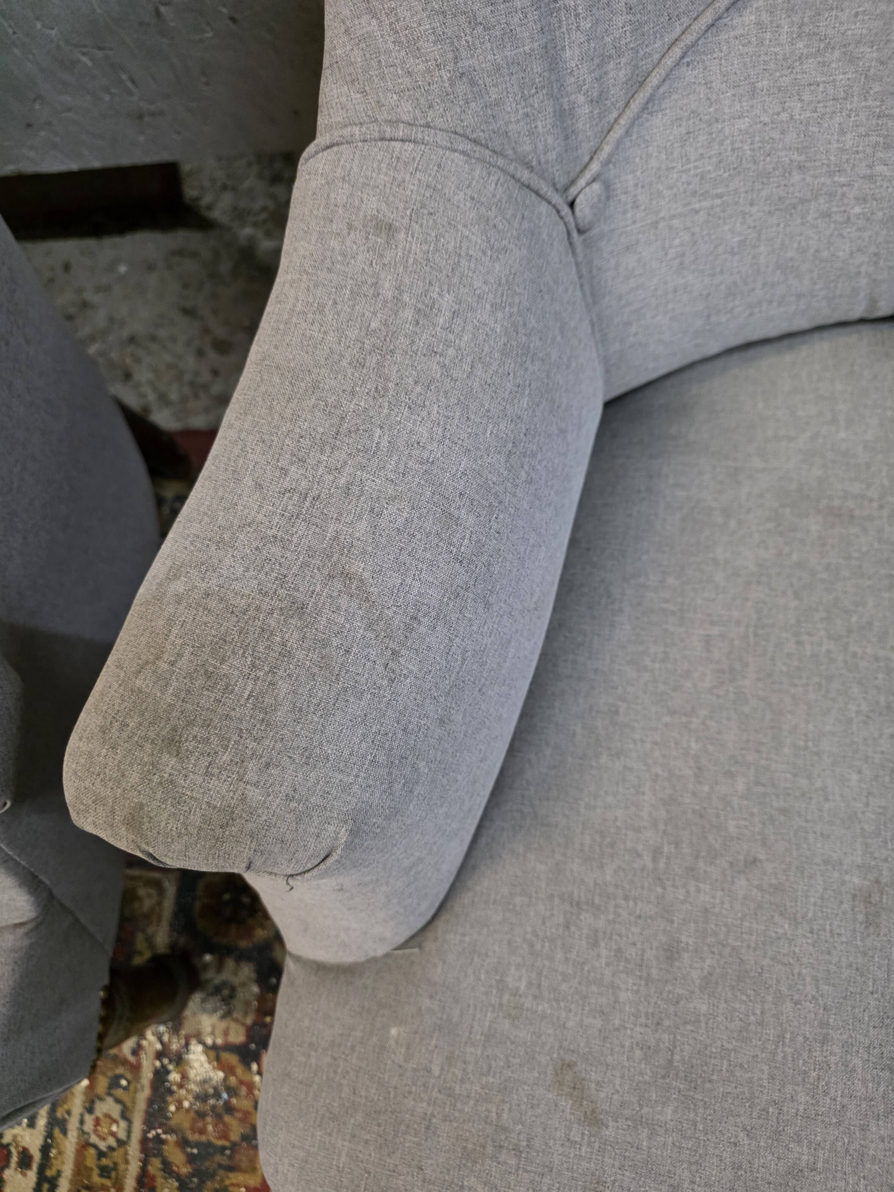 Paire de fauteuils crapaud Napoléon III