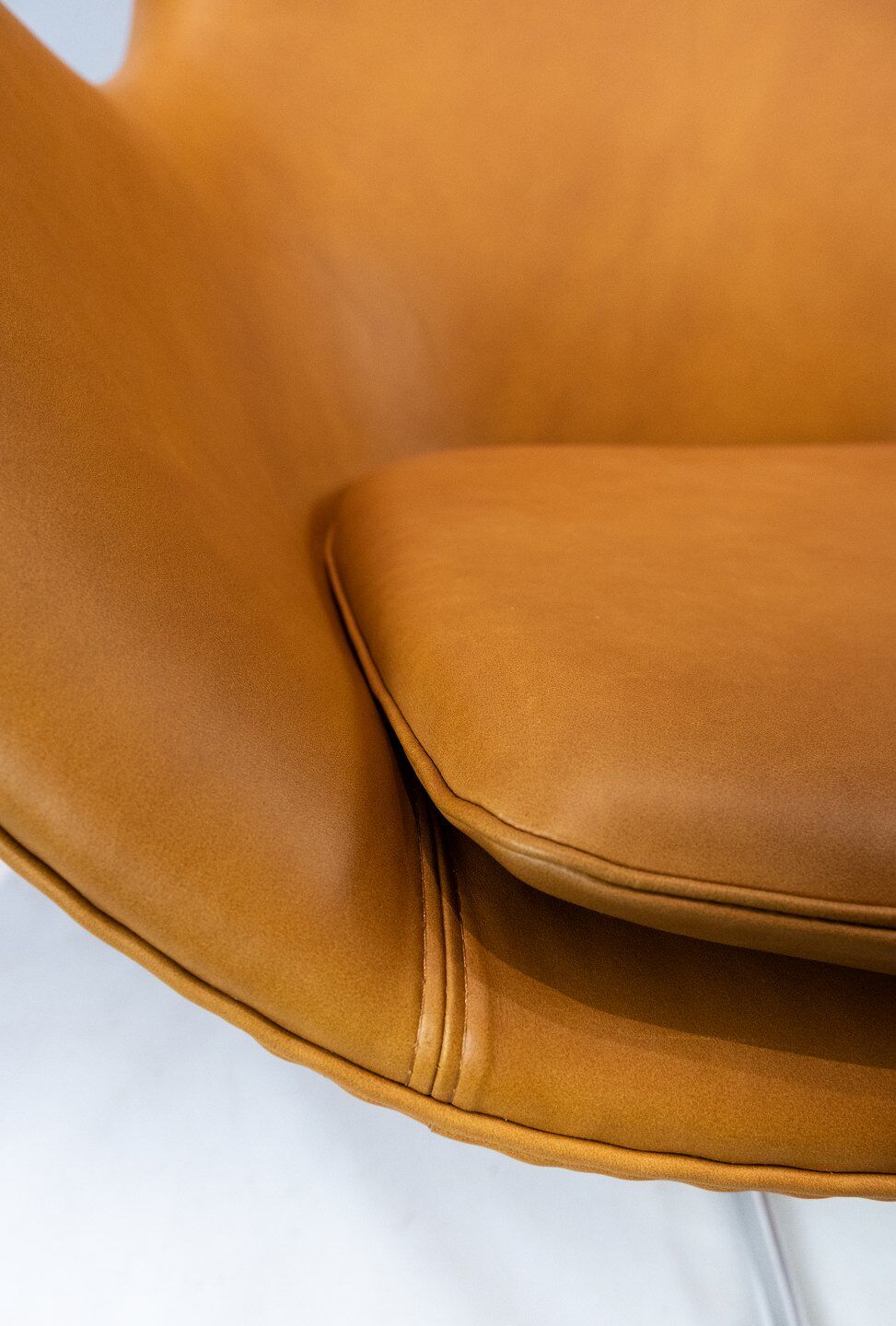 The Egg, model 3316 designed by Arne Jacobsen in 1958 and manufactured by Fritz Hansen.