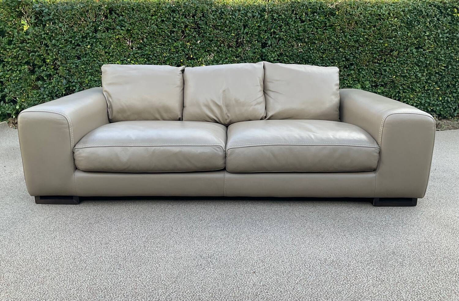 Roche Bobois 3-seater sofa in beige leather