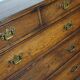 Commode anglaise en chêne début XXe siècle
