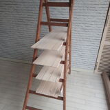 Ladder shelf