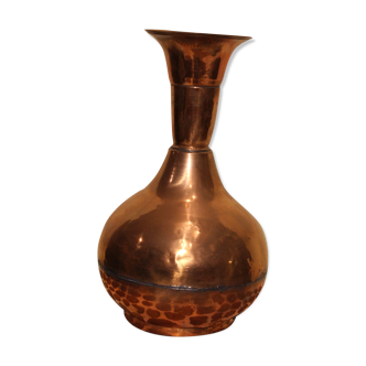 Red copper vase