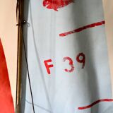 Navigable basin sailboat of the French brand Giraud Sauveur. F39 series, model "Shark 3".