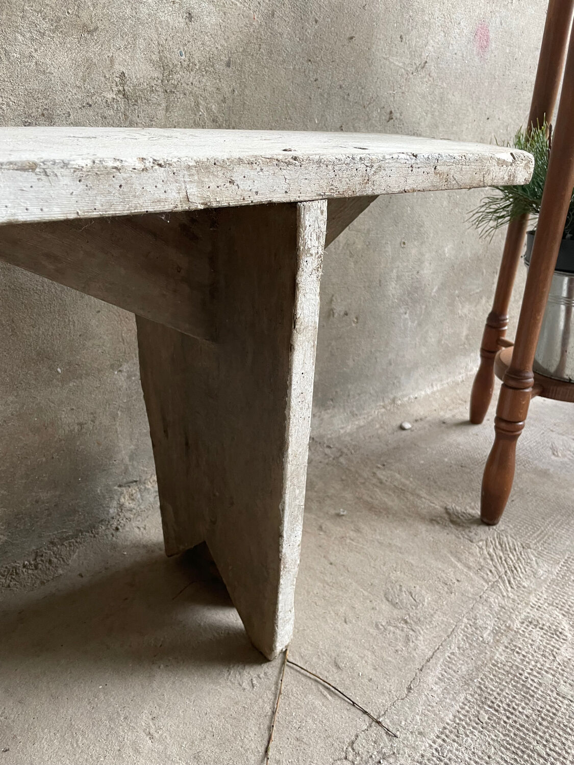 Raw bench