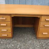 Schoolmaster's administration desk