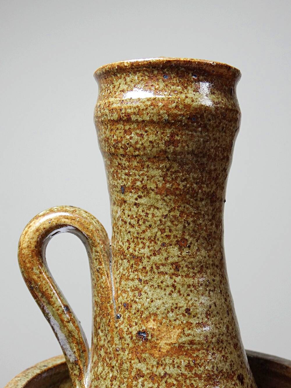 Large hand-held candle holder in handcrafted stoneware in the style of Baudat, La Borne, vintage