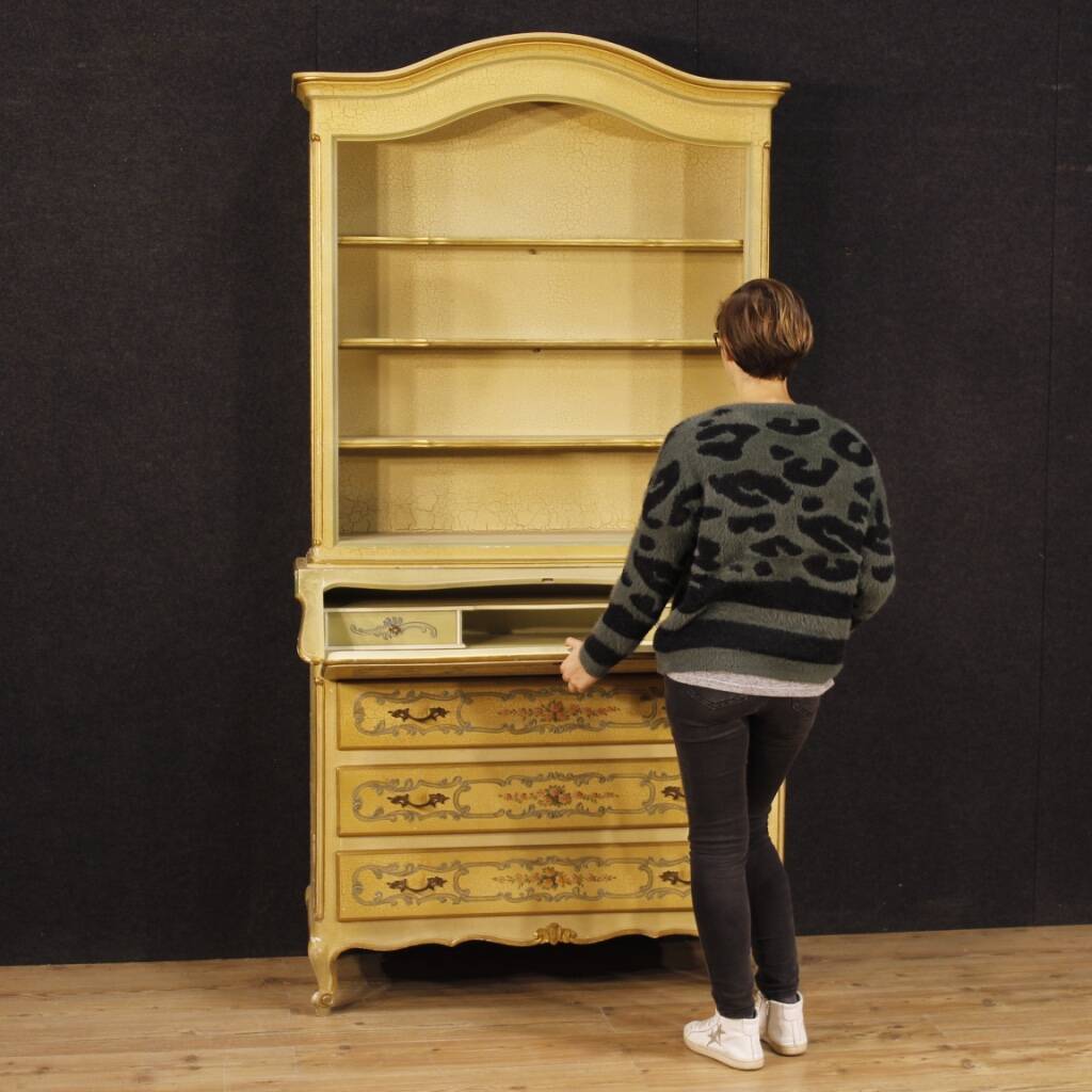 Trumeau vénitien en bois laqué et doré du XXe siècle