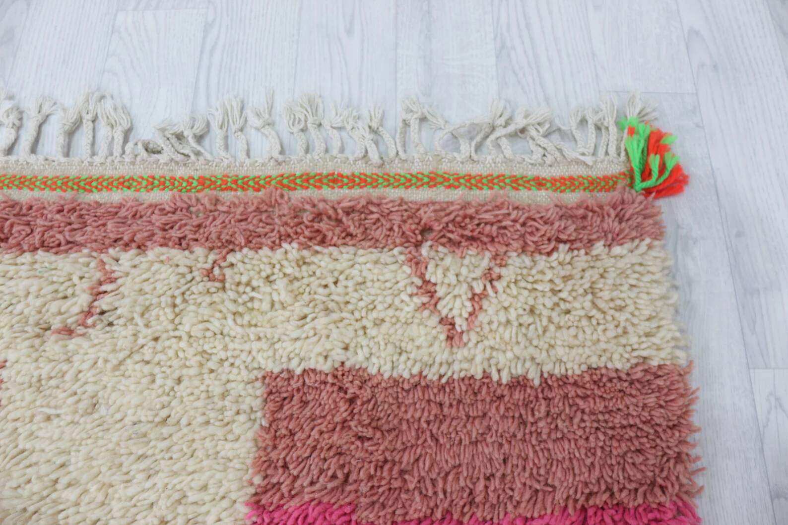 Berber rugs, Moroccan rugs and crafts 220 x 130 cm