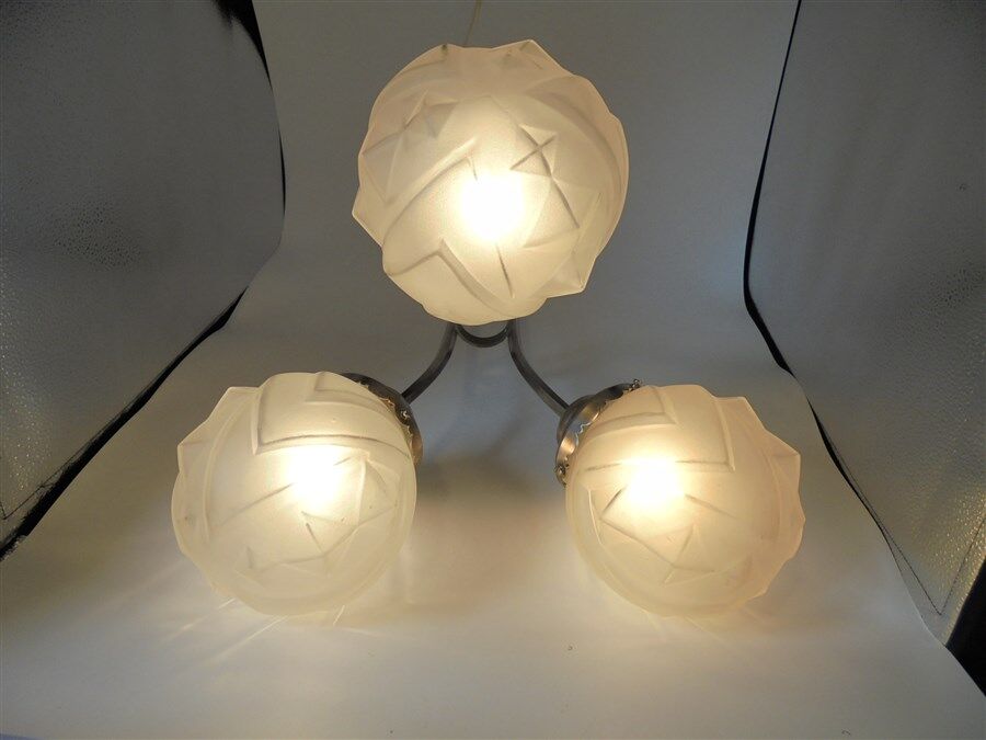 Art deco chandelier