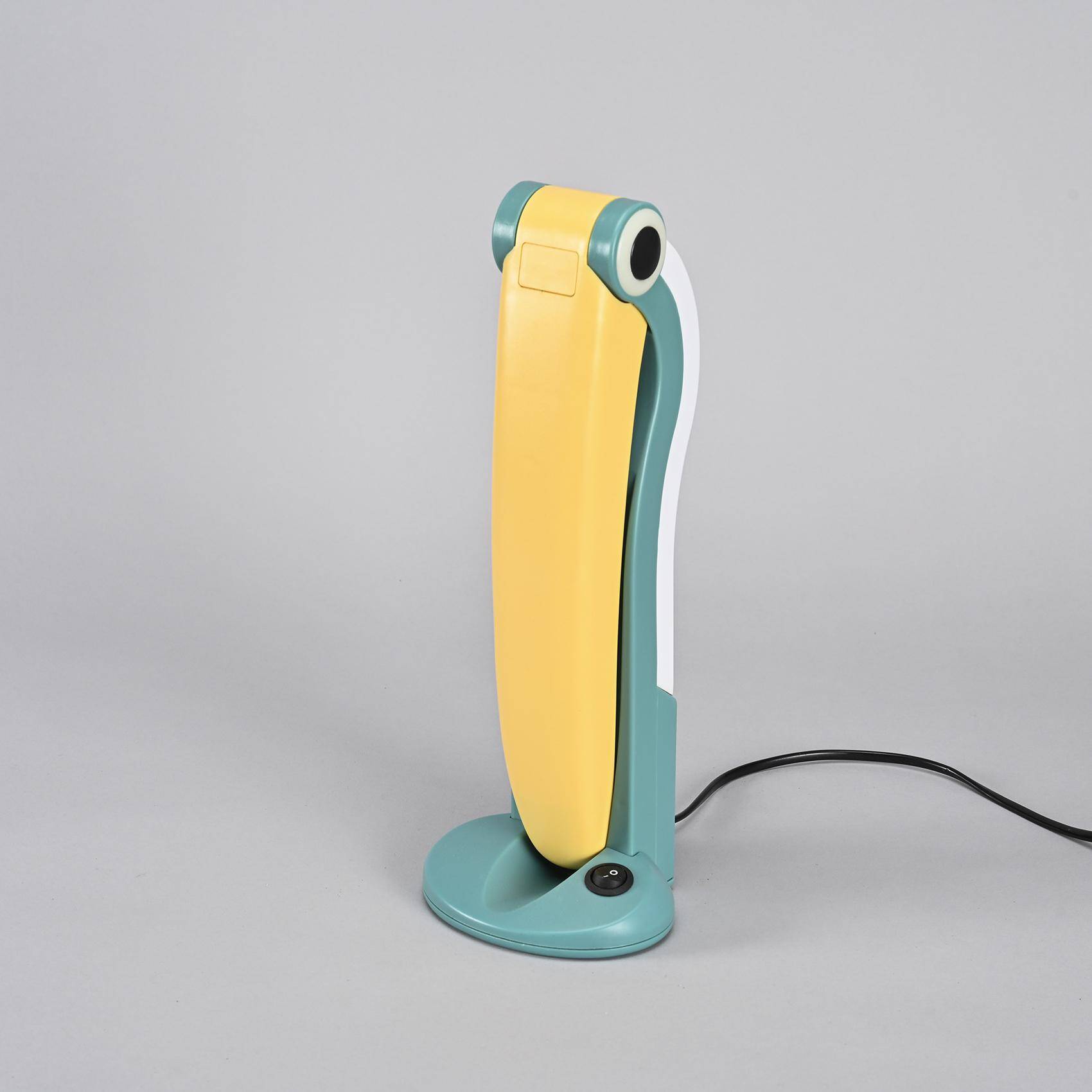 Vintage lamp Toucan, HT Huang, 1980