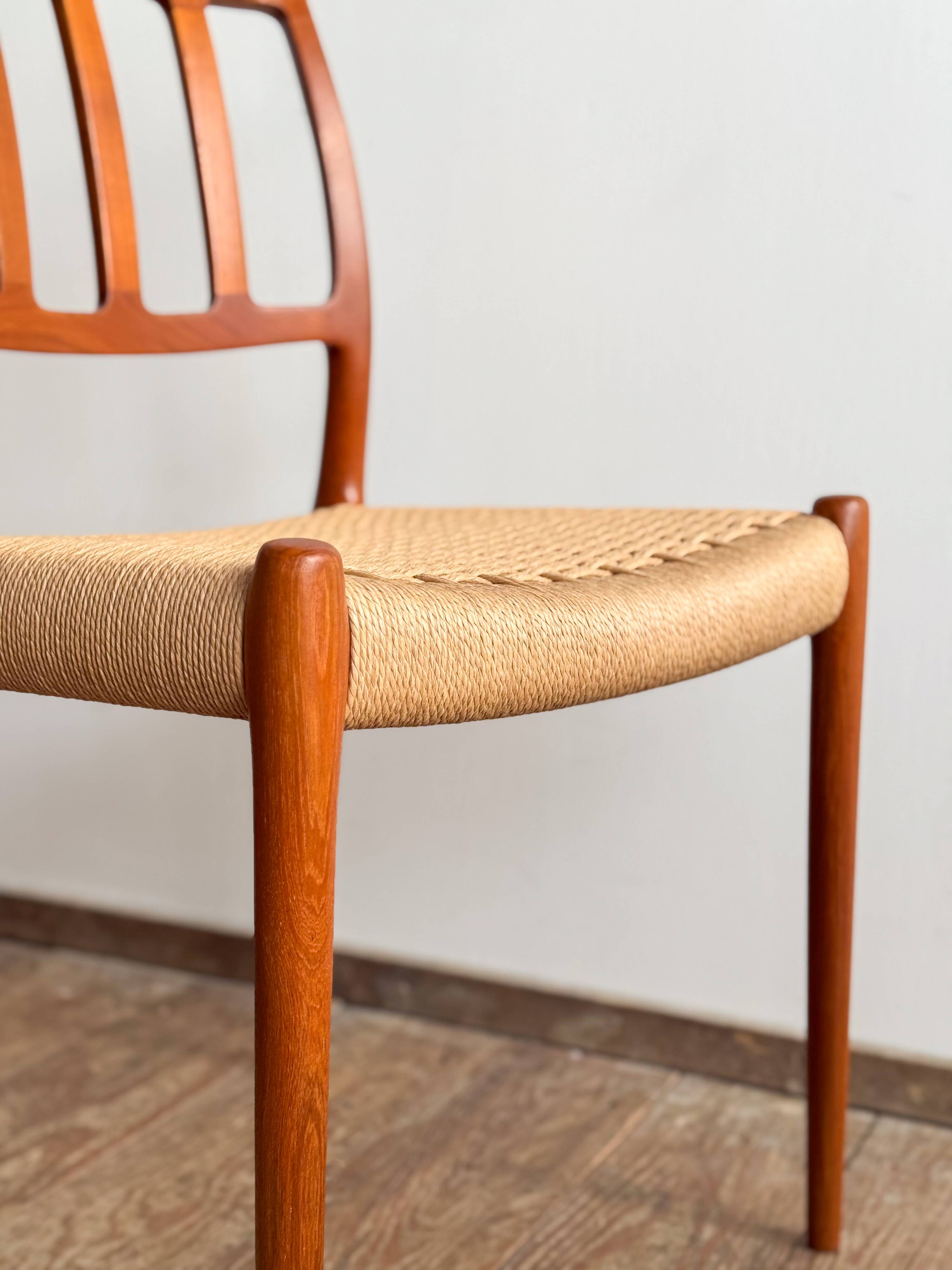 4 chaises danoises par Niels O. Møller, JL. Moller # 83, années 1960