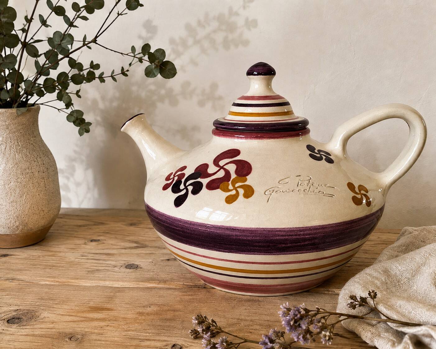 Large Basque teapot Goicoechea – Basque cross decoration