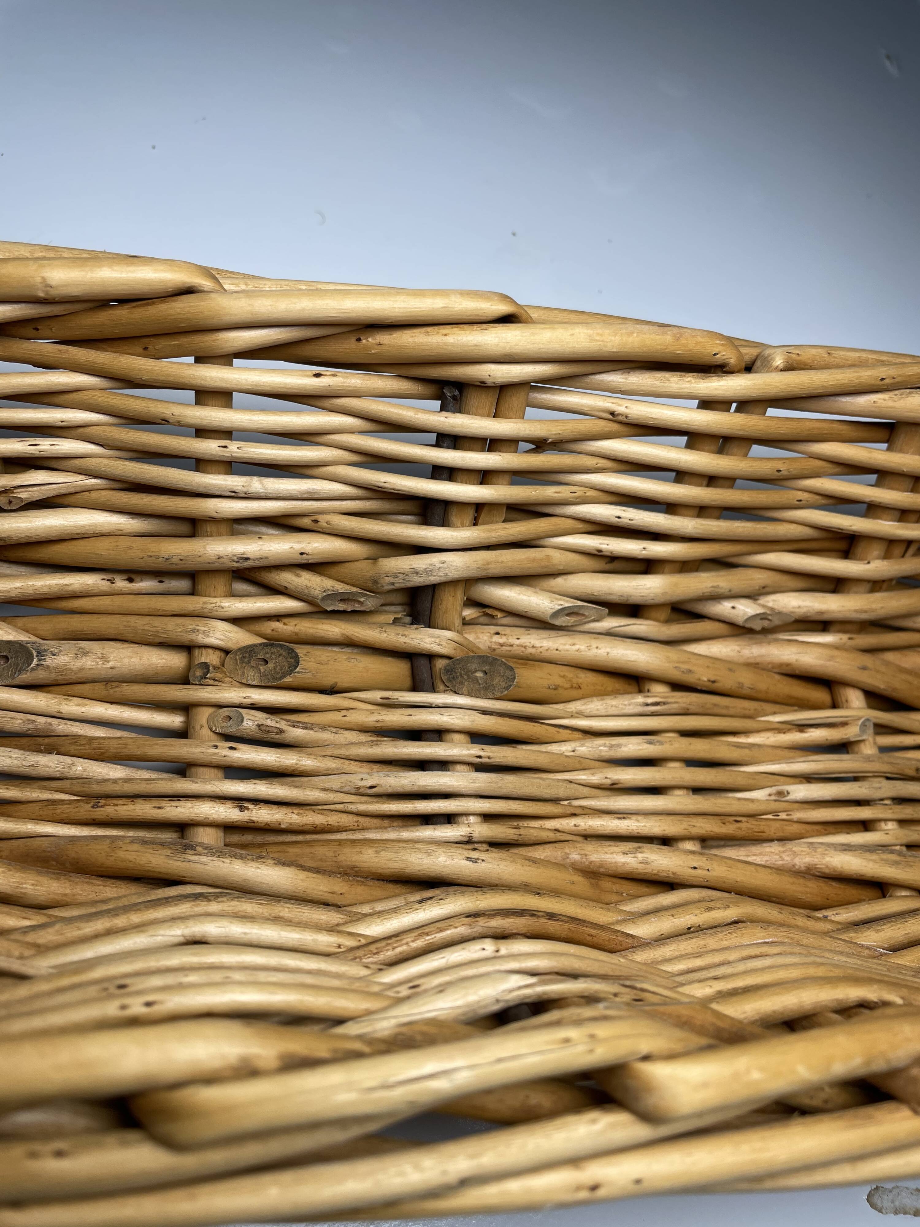XXL rattan banneton