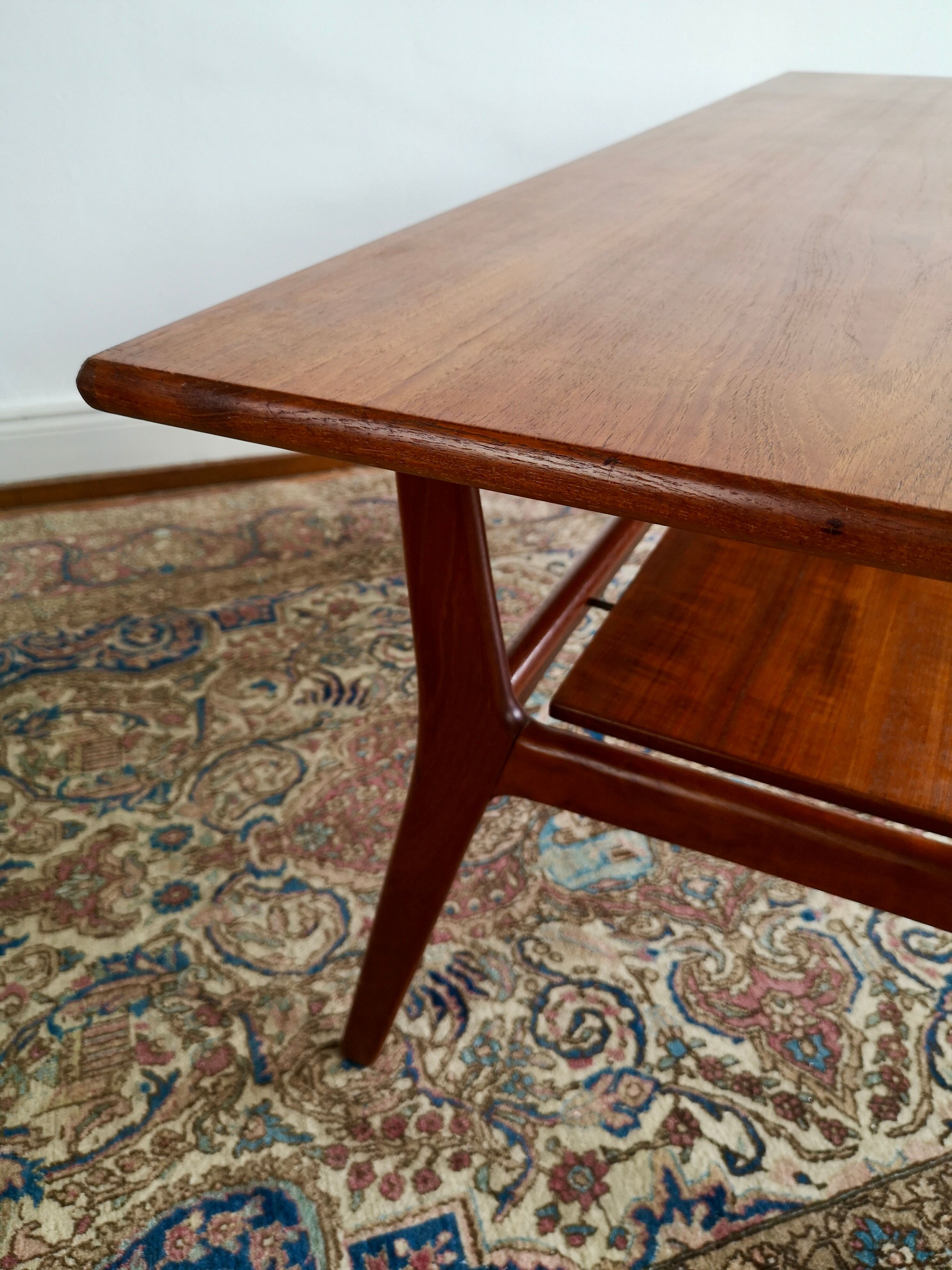 Scandinavian coffee table 60, teak