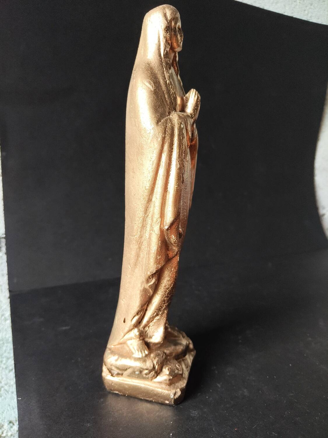 Golden Virgin Mary – Antique patinated plaster statue