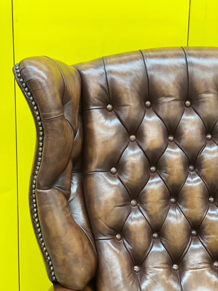 Fauteuil inclinable chesterfield vintage fait main marron