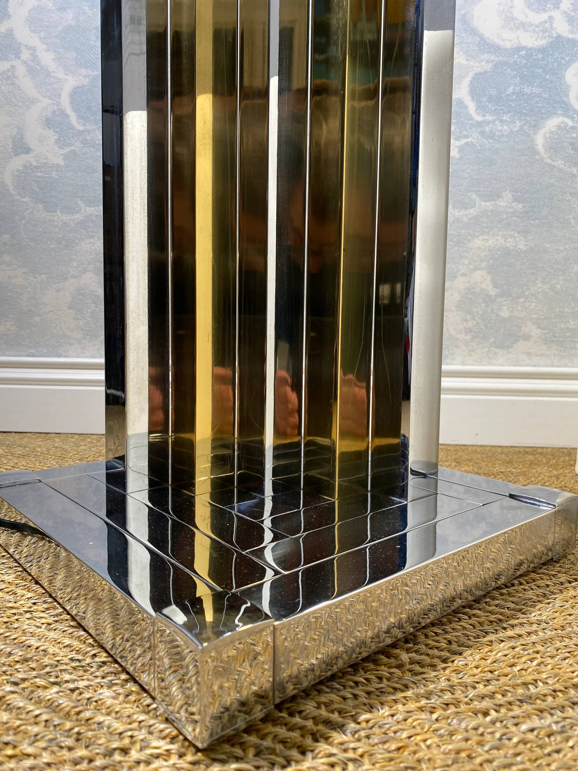 large table lamp in brass and chrome "Skyscraper" by B D Lumica in the style of Willy Rizzo, Spain, 1970s.