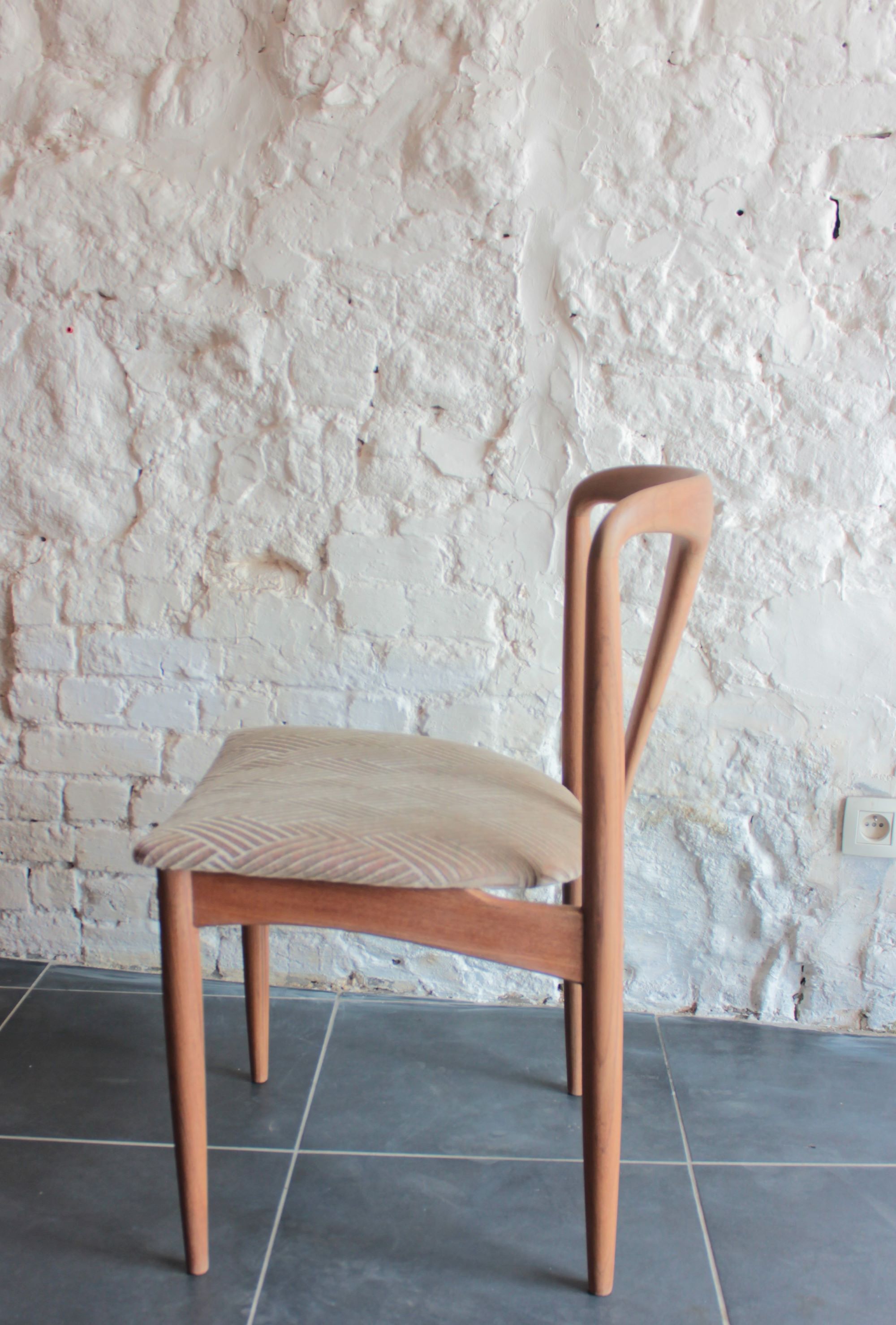 Dining room set Mobelfabrik table and chairs "Juliane" by Johannes Andersen, 1960s