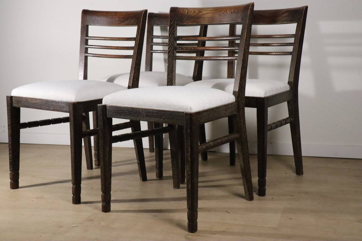 Set of 4 modernist chairs in oak and boucle fabric - 1940