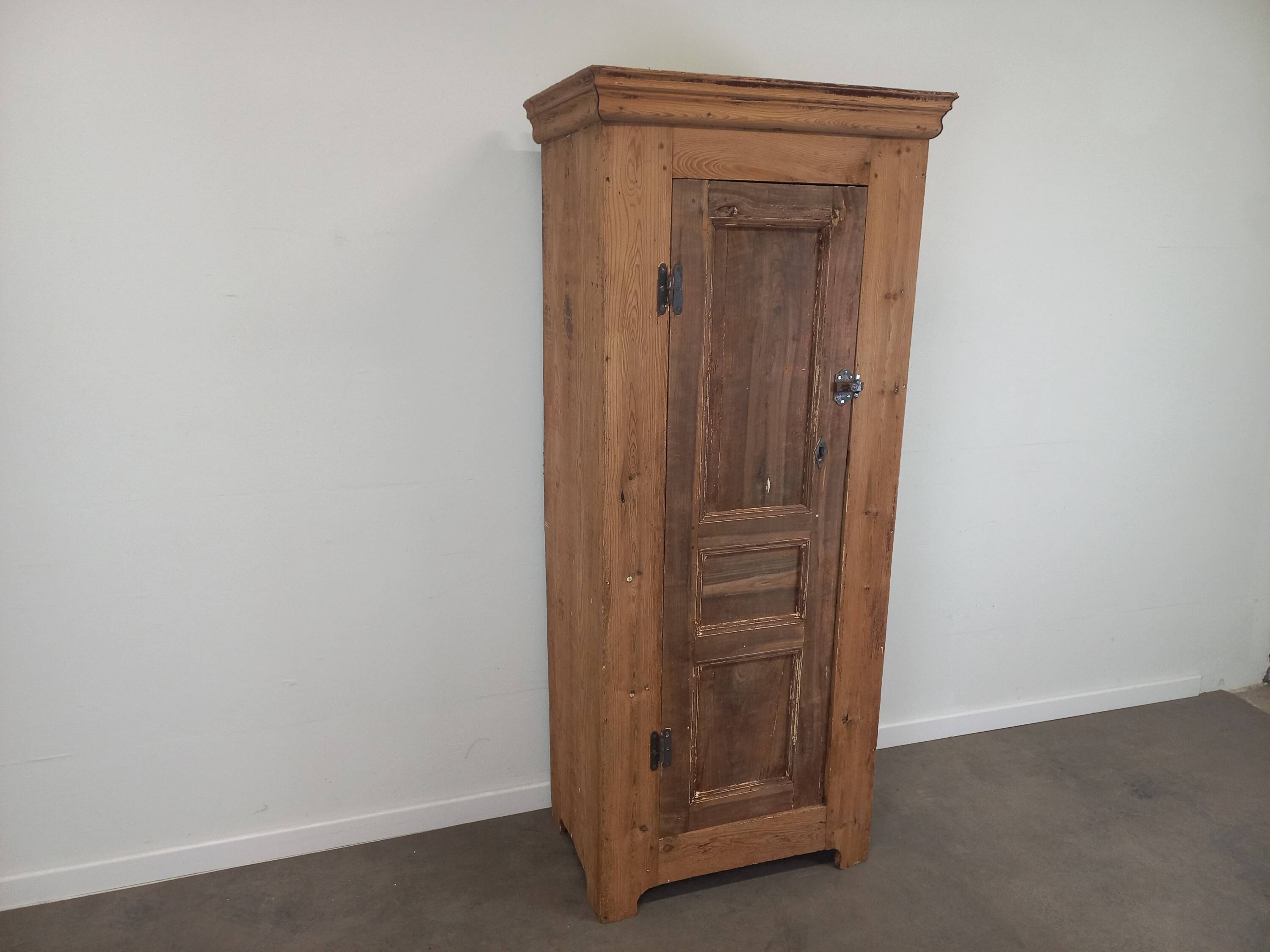 Parisian fir wardrobe