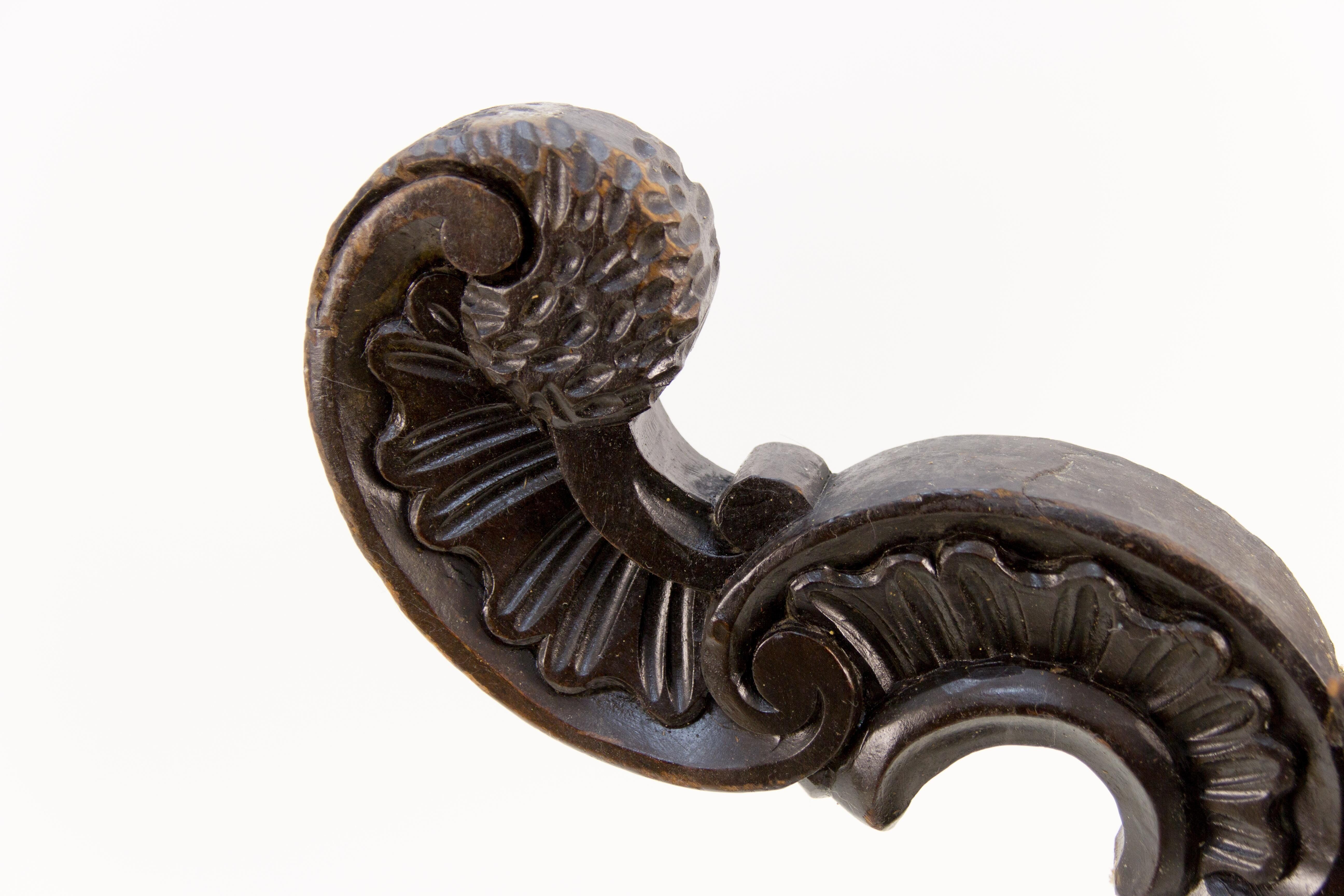 French carved pedestal table